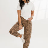Kortnee Barrel Jeans | Leopard