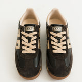 Jogger N Sneaker | Coffee Gold