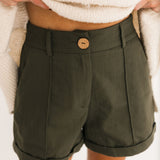 Elle Shorts | Olive