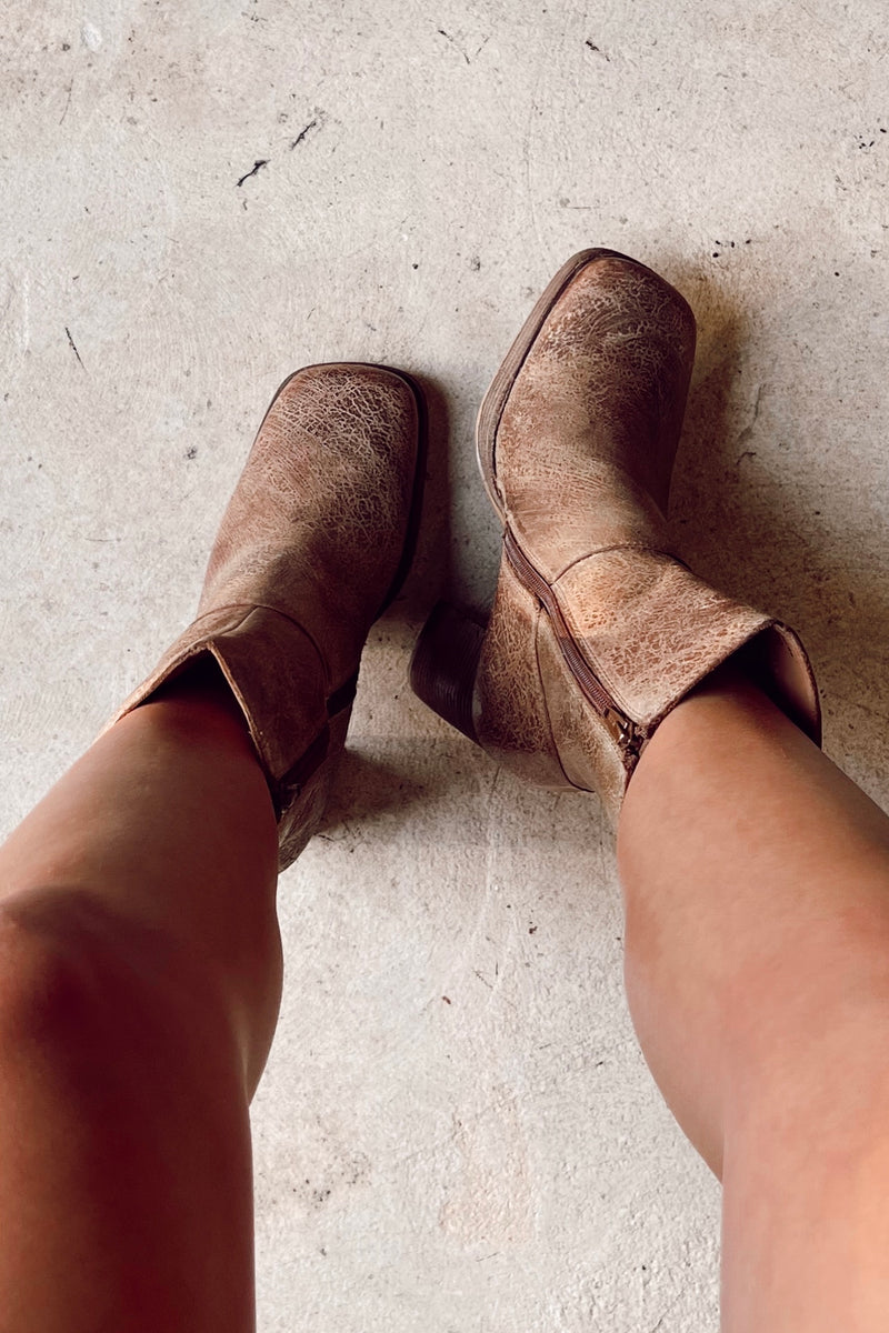 MON PELIER | VINTAGE TAN