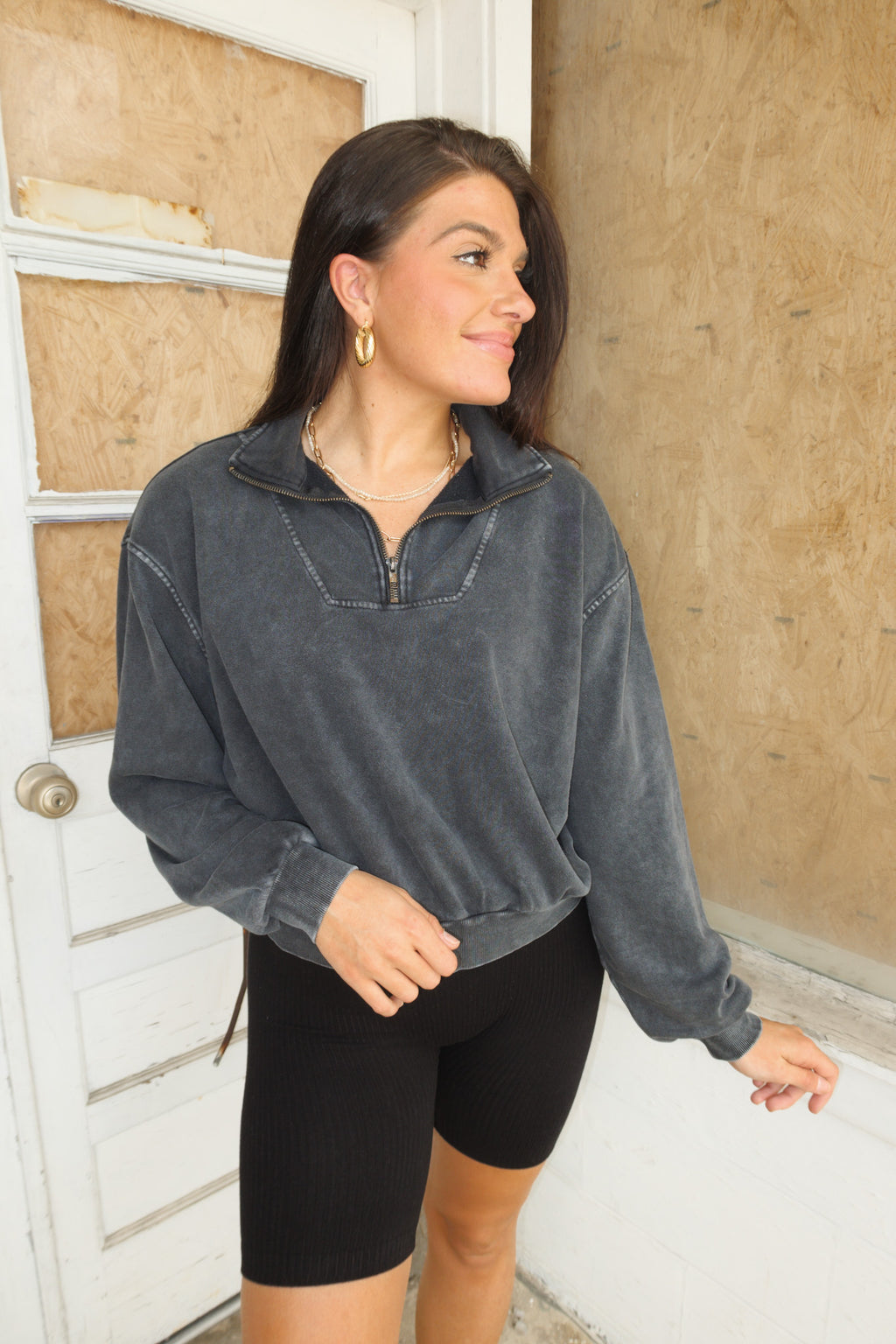 HALF ZIP PULLOVER | BLACK