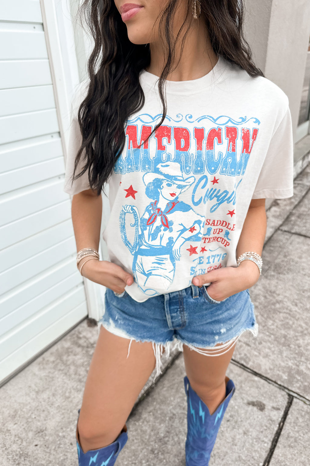 AMERICAN COWGIRL CROPPED TEE