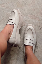EUREKA PENNY LOAFER  | BONE