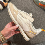 Toronto Sneakers | Wheat