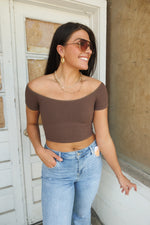 SEAMLESS OFF SHOULDER TOP | FUDGE