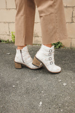 COM RAD | VINTAGE WHITE