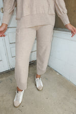 SNUGGLE SEASON JOGGERS | OATMEAL