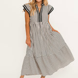 Timeless Lines Midi Dress | Black