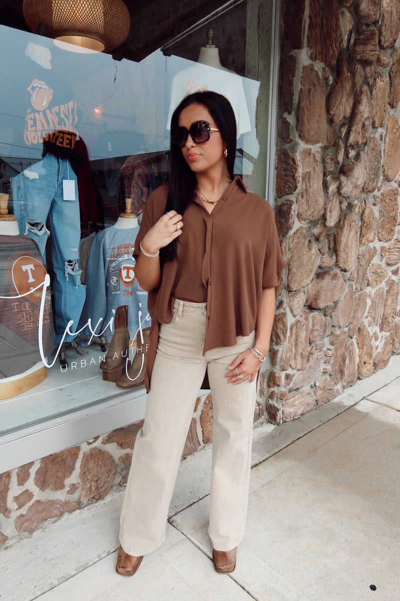 PRETTY LADY OVERSIZED TOP | BROWN