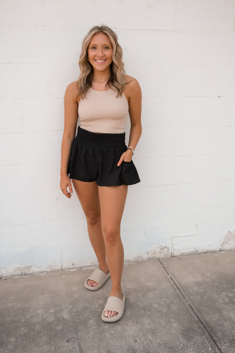 GET YOUR FLIRT ON SHORTS | BLACK
