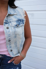 RHINESTONE DENIM VEST | LIGHT WASH
