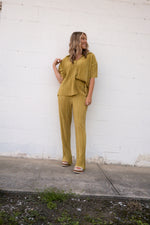 TRENDSETTER PANTS | LIME