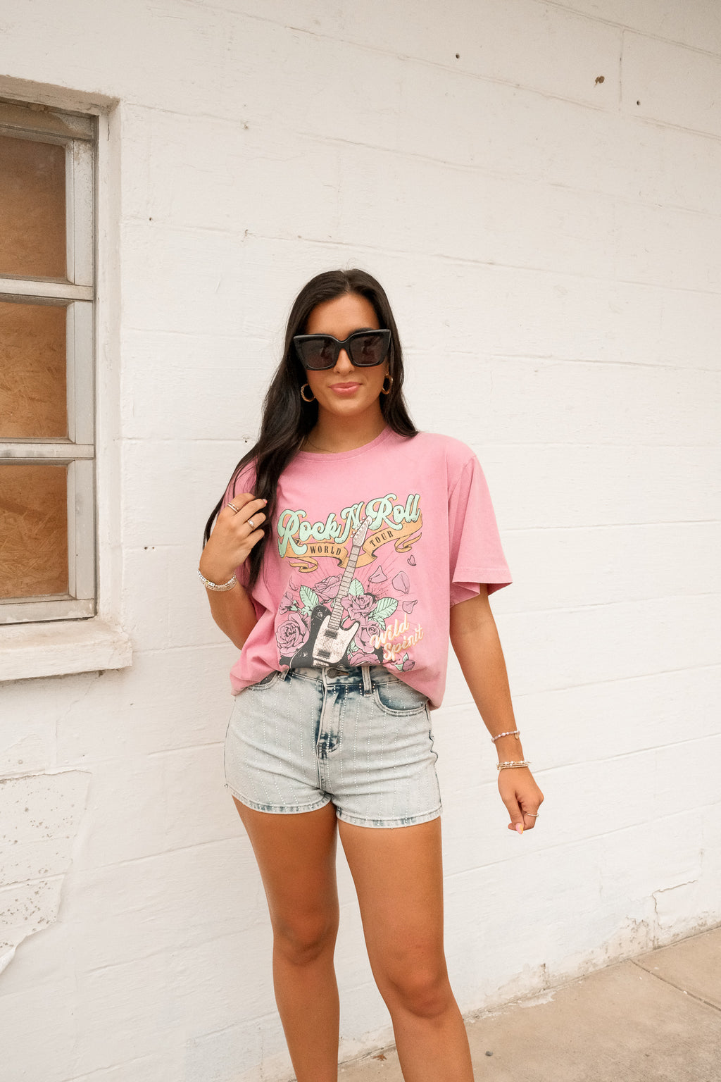 ROCK N ROLL VINTAGE GRAPHIC | PINK