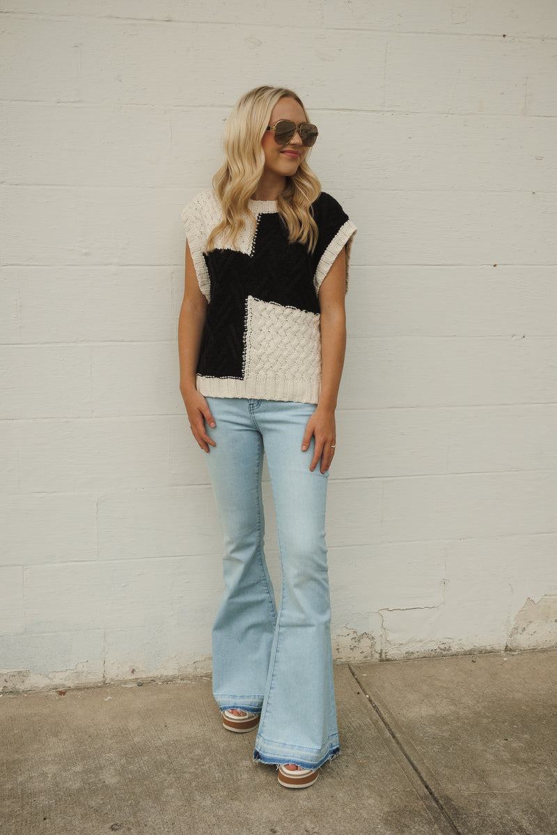 CABLEKNIT SWEATER VEST | NEUTRALS