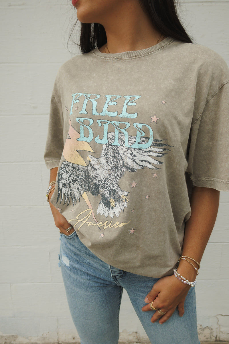 FREE BIRD VINTAGE GRAPHIC | MOCHA