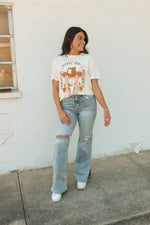 HIGH RISE DISTRESSED FLARE | LIGHT