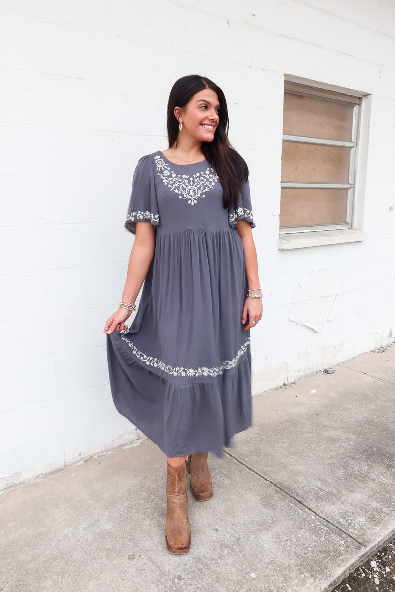 FLUTTER SLEEVE MIDI | SLATE