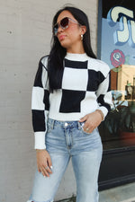CHECKERED SWEATER | BLACK & WHITE