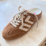 Easter Sneakers | Tobacco