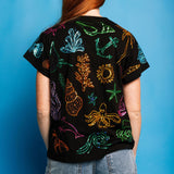 Black Multi Sea Icon Outline Tee | Queen Of Sparkles