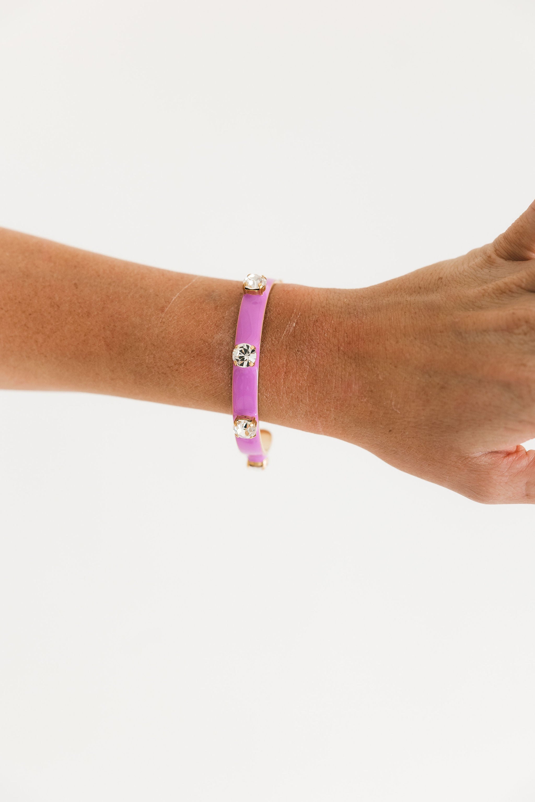TOVA Kennedy Cuff in Fairy Dust Lavendelle – detail view of soft purple shimmer crystal bracelet